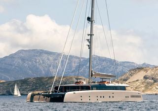El primer barco-museo del mundo, escenario de un festival itinerante de arte que transforma el Mediterr&aacute;neo (y m&aacute;s)