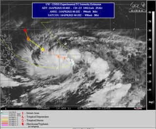 El primer tifón del año en el Pacífico occidental: Surigae