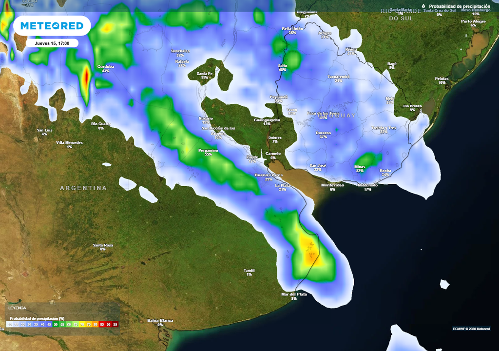 Probabilidades medias a bajas de precipitación en la tarde-noche de este jueves 15 sobre el AMBA.