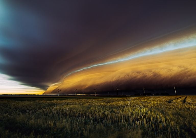 El pron&oacute;stico del tiempo hasta el domingo: el calor ir&aacute; disminuyendo con fuertes tormentas y granizadas que refrescar&aacute;n