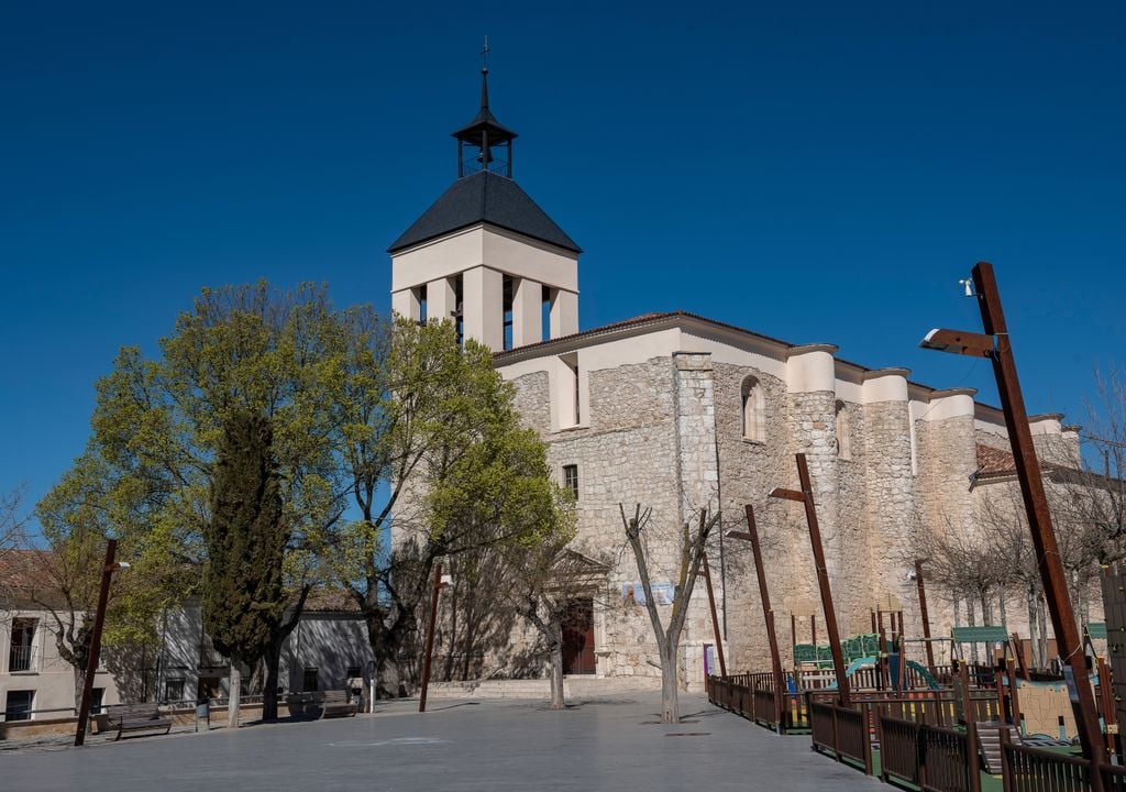 Iglesia de San Andrés en Villarejo de Salvanés, perteneciente a la orden militar de Santiago.