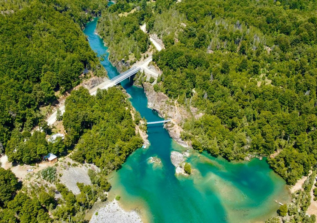 Río Puelo, sur de Chile.