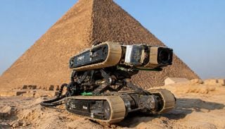 Un rover descubre marcas ocultas que no se hab&iacute;an visto en 4500 a&ntilde;os en un conducto de la Gran Pir&aacute;mide de Guiza