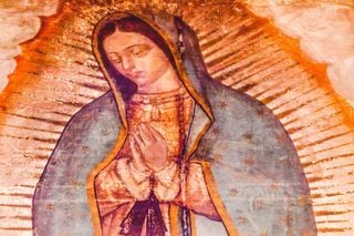 El secreto astron&oacute;mico que la Virgen de Guadalupe lleva 494 a&ntilde;os ocultando en su manto