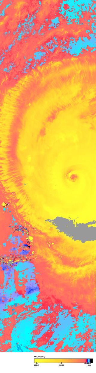 El sistema de sensores del Envisat nos descubre los interiores del huracán Frances