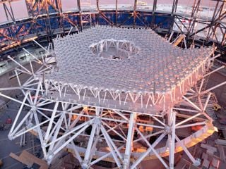El telescopio gigante que desafiará al Universo! Descubre el monstruoso espejo de 200 toneladas