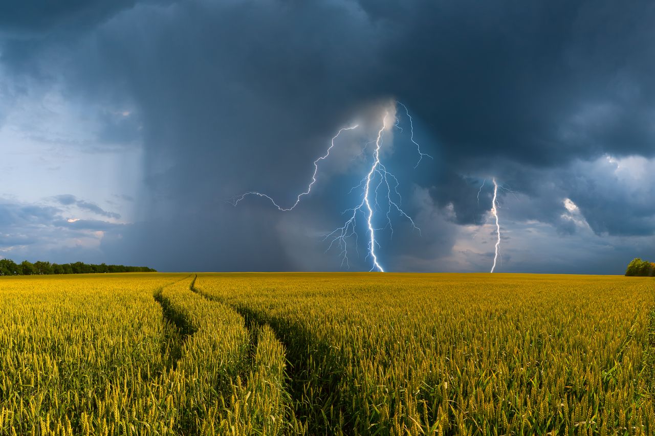 El Tiempo De La Próxima Semana En España: Habrá Tormentas Fuertes En ...