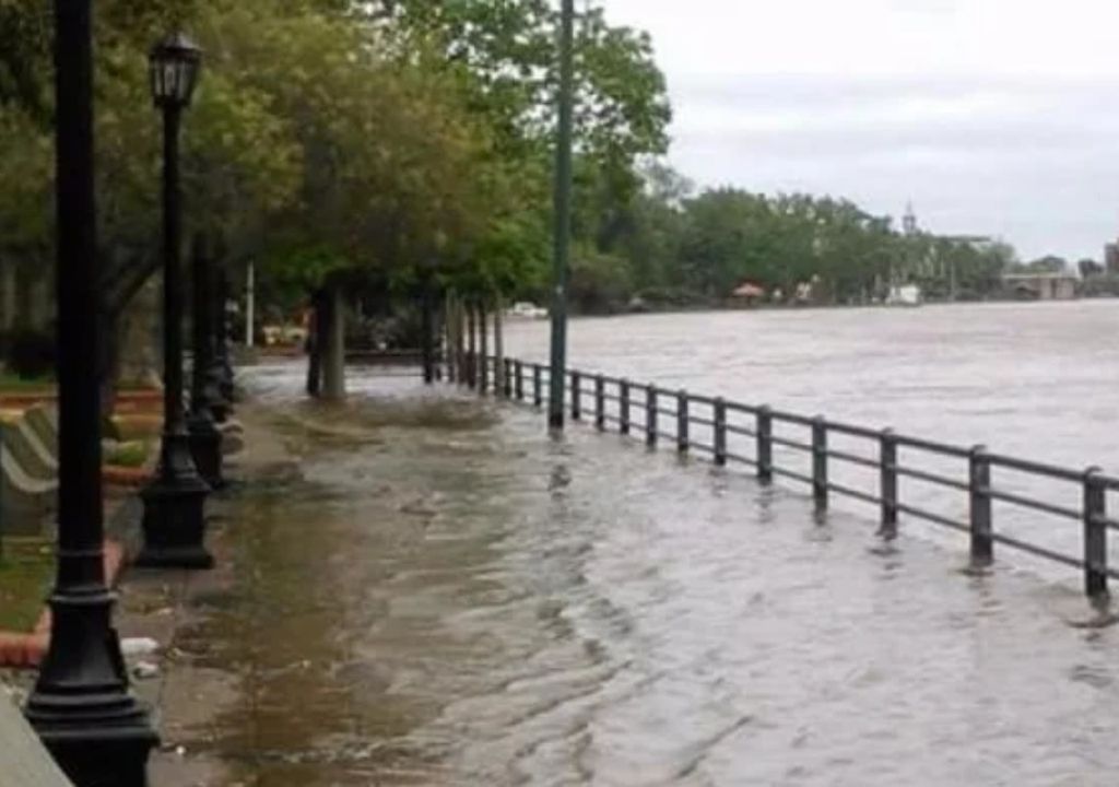 Alerta crecida Río de la Plata Tigre Buenos Aires Alerta crecida Río de la Plata Tigre Buenos Aires