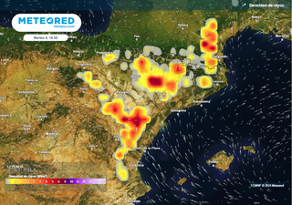 El tiempo en España esta semana: las tormentas dejarán fenómenos adversos en varias zonas, otras pasarán de los 40 ºC