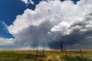 DANA con contrastes extremos de tiempo en España en la próxima semana: "calor de julio y después tormentas muy fuertes"