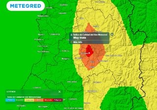 El tiempo en Santiago y la RM el fin de semana: temperaturas sobre los 30 °C, mala calidad del aire y algunos chubascos