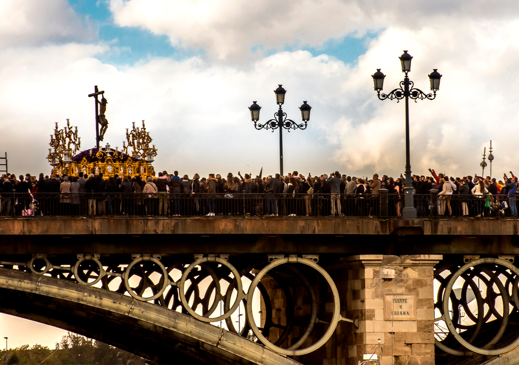 Consulta la previsión actualizada para la primera parte de la Semana Santa de 2026 en Sevilla.