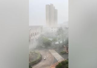 El tifón Tapah azota la ciudad china de Taishan con vientos de más de 170 km/h y graves inundaciones, aquí las imágenes