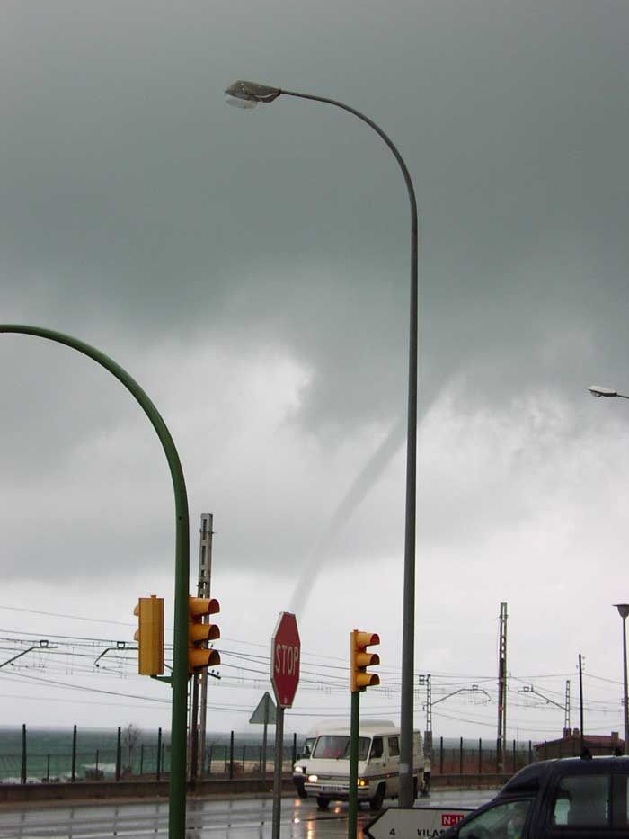 El Tornado De El Masnou (Barcelona)