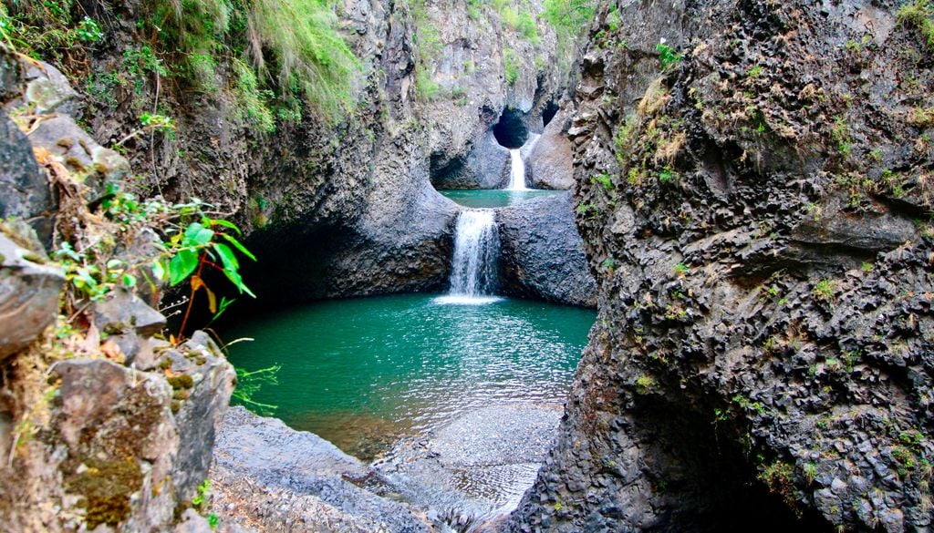 Cascadas del río Claro, Siete Tazas, Chile. Las Siete Tazas son el resultado de un proceso geológico de millones de años.
