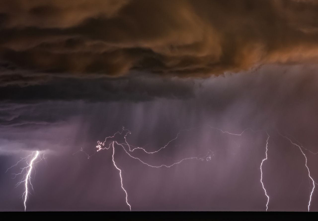 La inestabilidad atmosférica continuará en nuestro país durante los próximos días y se incrementará el fin de semana con la llegada de una nueva DANA.