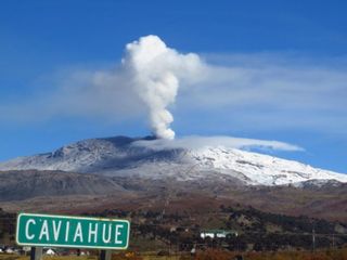 Elevan a naranja el alerta por el volcán Copahue