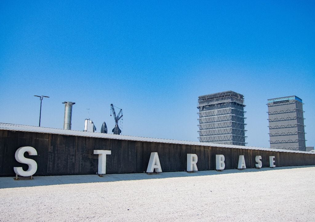 Starbase, Elon Musk Starbase, Elon Musk