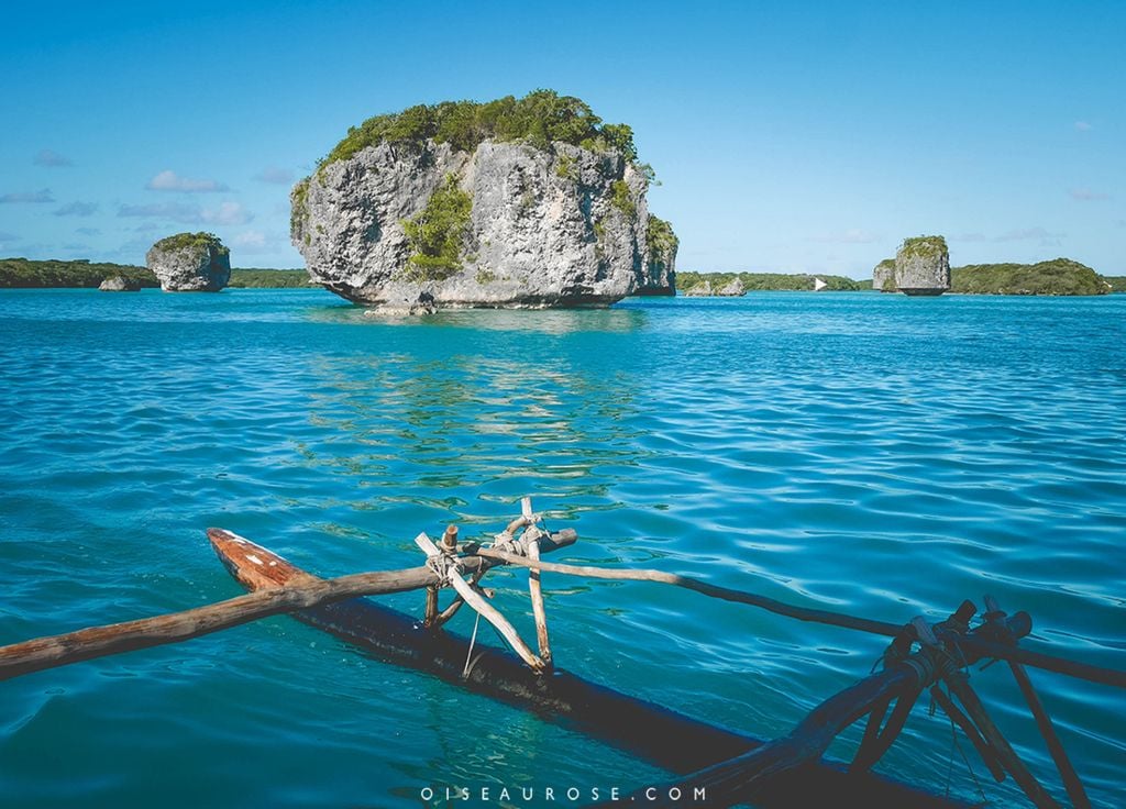 L'Île-des-Pins est une commune de la province sud de la Nouvelle-Calédonie. L'Île-des-Pins est une commune de la province sud de la Nouvelle-Calédonie.