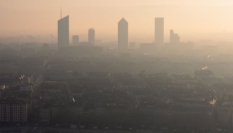 &Eacute;missions de gaz &agrave; effet de serre : une baisse trop lente en France pour atteindre les objectifs de 2030
