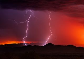 Emiten avisos por probables tormentas eléctricas en Chile