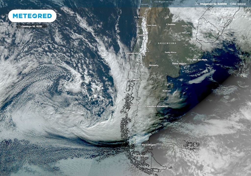 imagen satelital del actual sistema frontal que afecta a Chile imagen satelital del actual sistema frontal que afecta a Chile