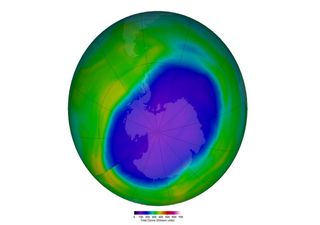 Buraco na camada de ozônio continua diminuindo em 2022