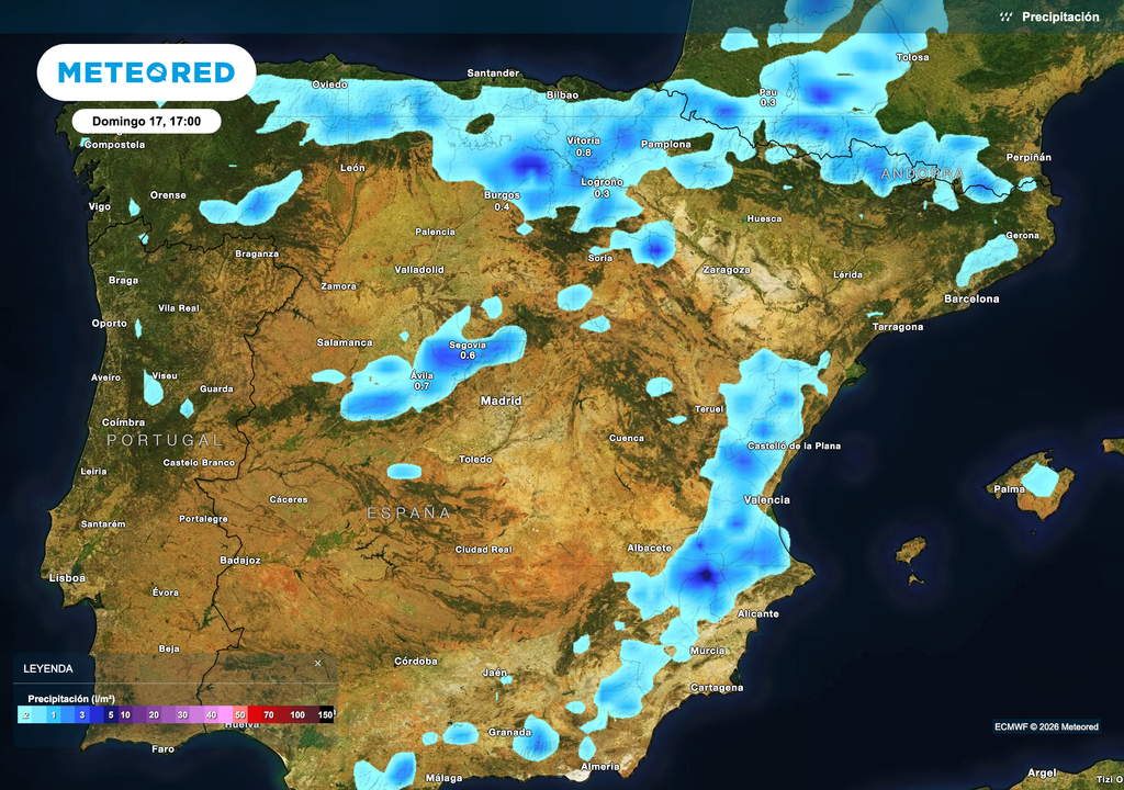 Los aguaceros aparecerán en el interior de la mitad norte, este, sureste y puntos de ambas mesetas en las primeras horas de la tarde.