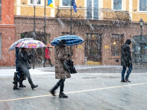 En unas horas la nieve empezar&aacute; a caer en cotas bajas en estas comunidades del Mediterr&aacute;neo: se prev&eacute;n hasta 5 cm