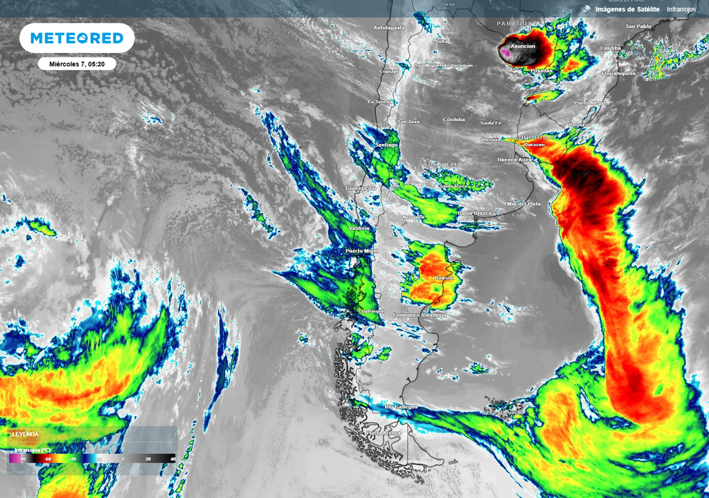 imagen satelital que muestra la formación nubosa que dará vida a un nuevo sistema frontal