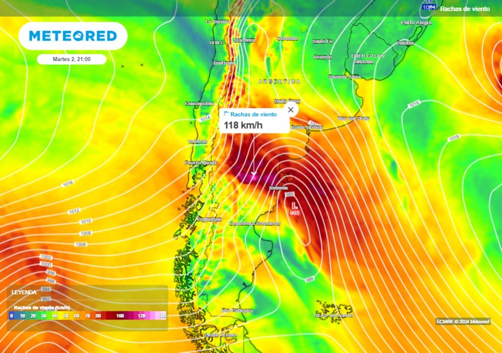 Temporal alerta naranja Patagonia lluvias vientos ráfagas tormentas fuertes SMN