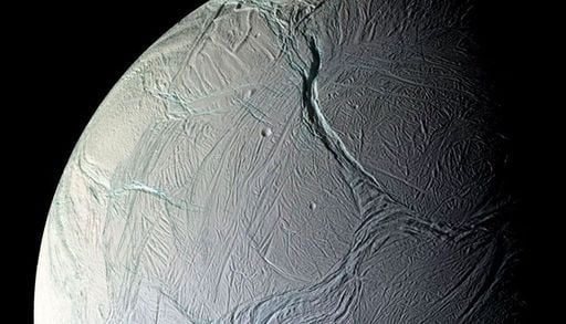 Enceladus k&ouml;nnte lebensfreundlicher sein als gedacht &ndash; und auch die Suche nach Leben k&ouml;nnte leichter sein