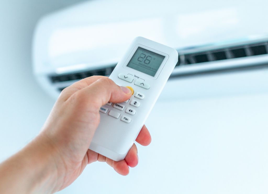 Air conditioner temperature adjustment