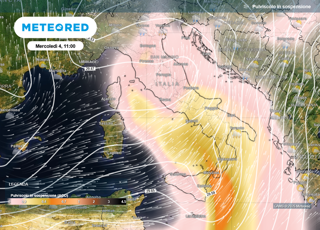 Nel corso della giornata di mercoledì 4 febbraio il fenomeno sarà molto intenso al Sud: avremo cielo color marrone e piogge di fango.
