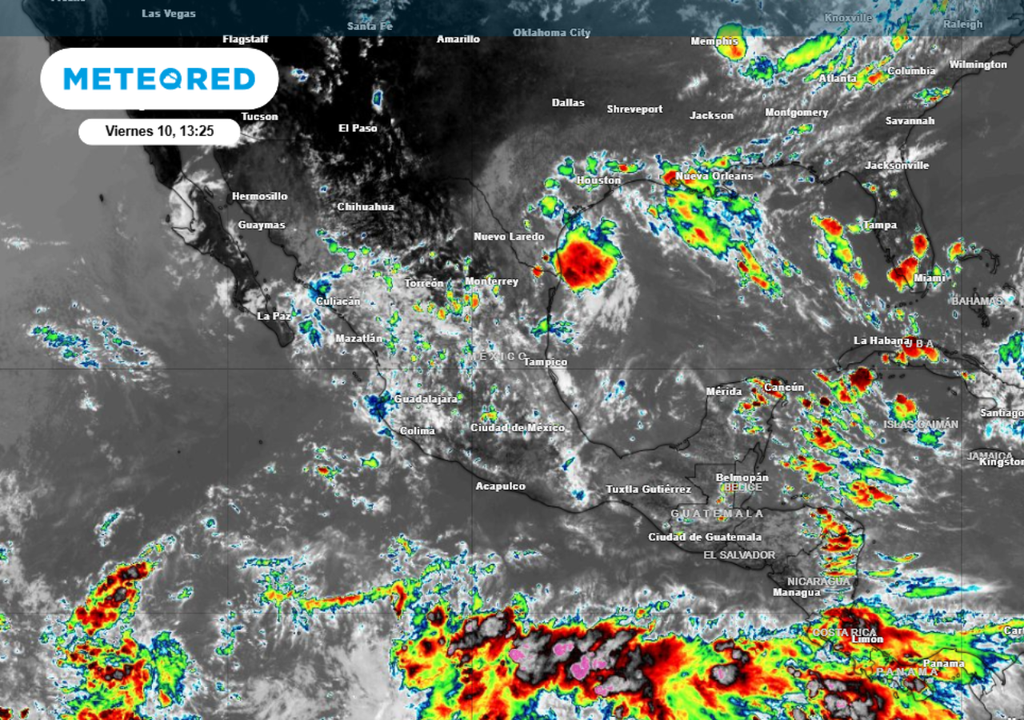 Tormentas Dos ondas tropicales mantendrán fuertes lluvias.