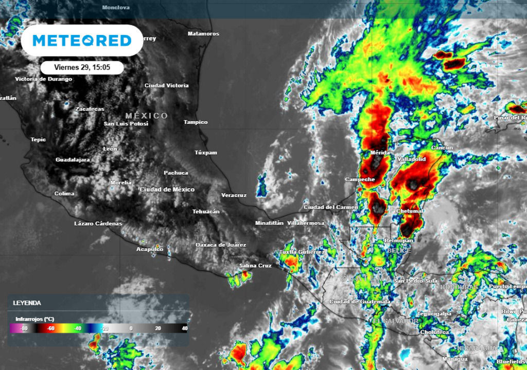 La península de Yucatán tendrá fuertes tormentas y posibles inundaciones en el transcurso de este fin de semana.