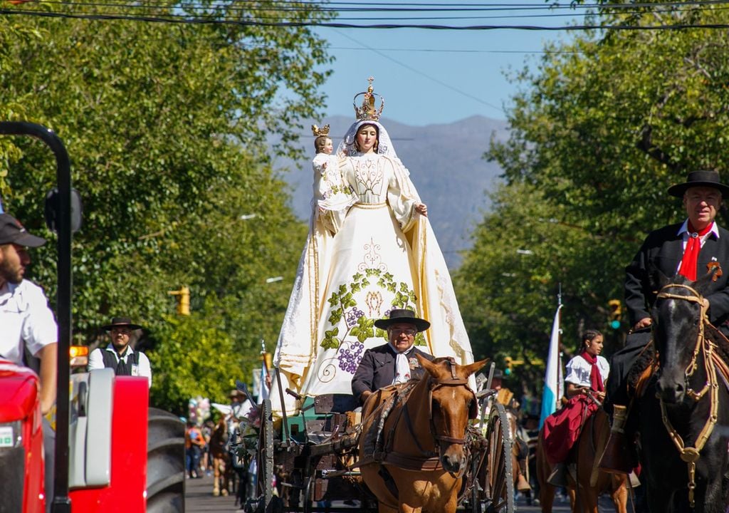 El tradicional Carrusel de la Vendimia partirá desde los Portones del Parque General San Martín el sábado 7 a las 9 AM. Imagen: Prensa Mendoza Gobierno