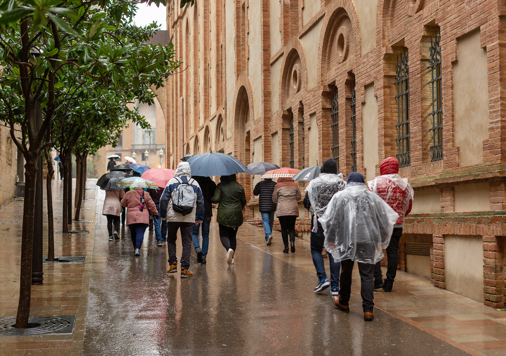 Entre esta tarde y mañana las provincias de Barcelona y Girona sufrirán los rigores del temporal.