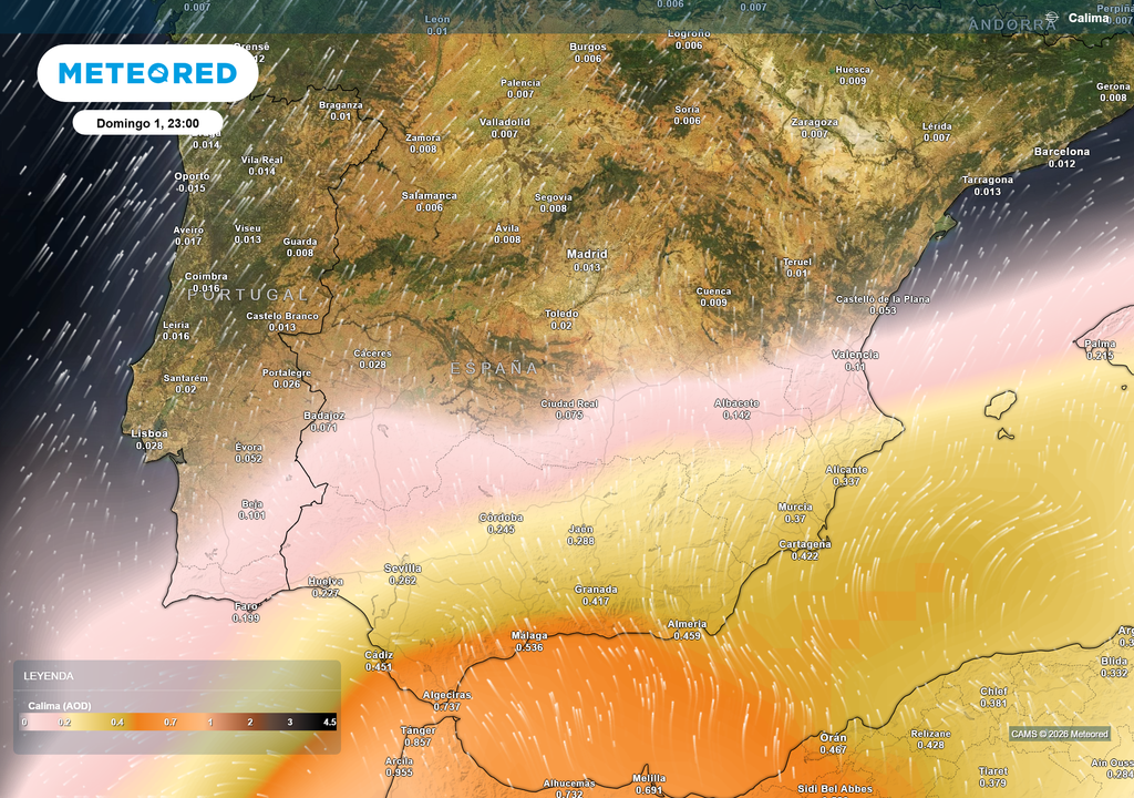 La calima irá ganando terreno en las próximas horas, de cara a mañana se espera que la advección de polvo sahariano sea más intensa en el sur.