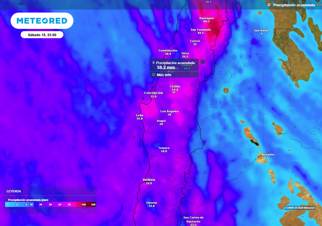 Precipitación acumulada (mm) hasta la noche del sábado (15) en el centro-sur de Chile.
