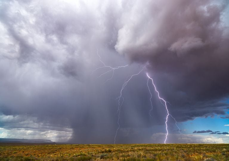 Entre las 17 y 23 horas habr&aacute; tormentas fuertes con lluvias de barro en tres comunidades del noroeste