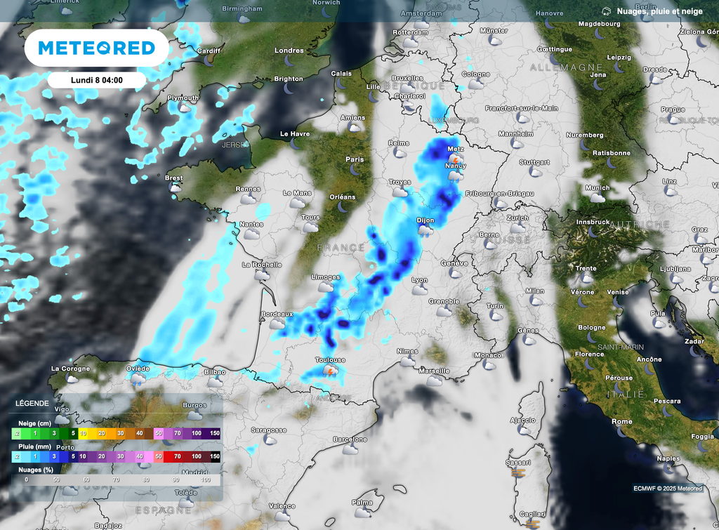Un axe orageux se mettra en place du sud-ouest au nord-est dans la nuit de dimanche à lundi.