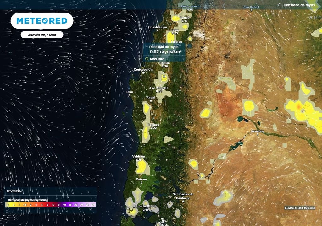 Meteored pronostica que Chile centro-sur recibirá abundantes lluvias Densidad de rayos (#/km2) para la tarde del jueves (22) en Chile centro-sur.