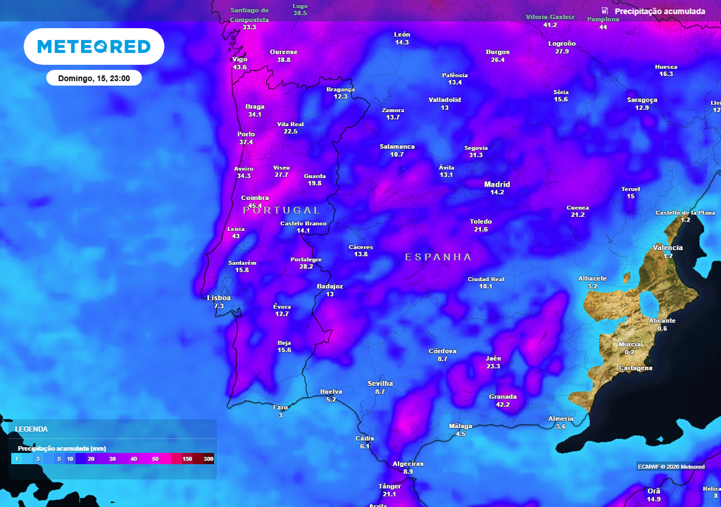 Grande parte da precipitação acumulada observada neste mapa diz respeito à chuva que cairá hoje, 13 de fevereiro, e somente uma pequena quantidade diz respeito à chuva prevista para domingo, dia 15 (e apenas no Noroeste).