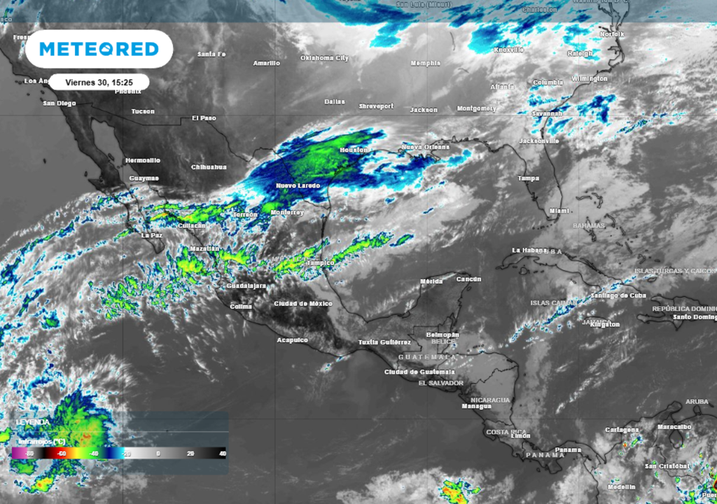 Satélite Siguen presentándose fenómenos invernales importantes en México.