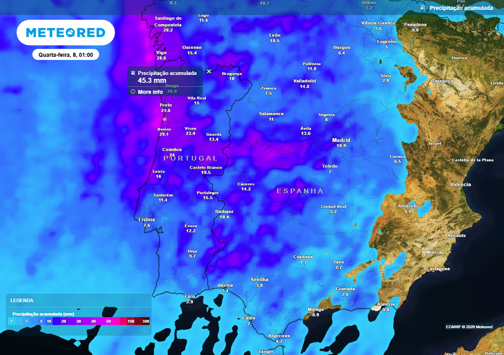 Mapa de precipitação acumulada em Portugal continental até à 01:00 da madrugada de quarta-feira, 8 de abril.