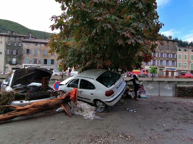 Épisode cévenol : des dégâts colossaux dans le Gard, deux disparus Épisode cévenol : des dégâts colossaux dans le Gard, deux disparus