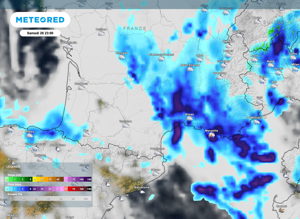 Fortes à très fortes pluies parfois orageuses sur un large quart sud-est. Fortes à très fortes pluies parfois orageuses sur un large quart sud-est.