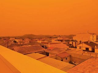 "¡El cielo está naranja!" Calima espantosa en el sureste peninsular 