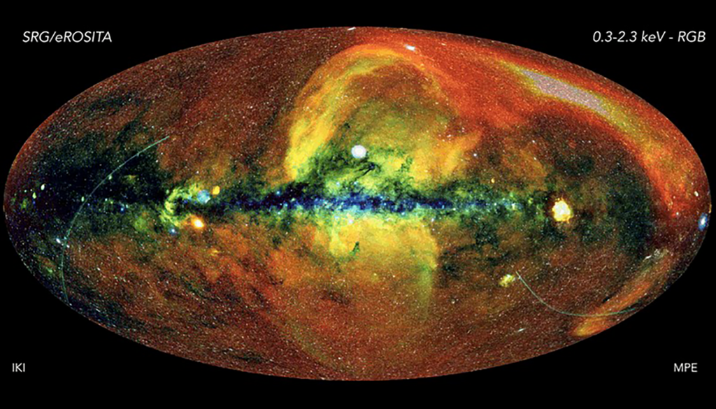 Rekonstruktion, wie der diffuse Röntgenhimmel für eROSITA von Mai bis Oktober 2021 ausgesehen haben sollte. Zu jedem Zeitpunkt beobachtete eROSITA allerdings nur ein Gebiet von einem Grad Durchmesser auf seinem Scan-Kreis. Bild: K. Dennerl, J. Sanders, H. Brunner & the eSASS team (MPE)/E. Churazov, M. Gilfanov (IKI)